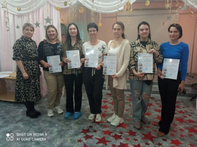 Итоговое родительское собрание "Вместе взлетаем к новым вершинам" Итоговое родительское собрание "Вместе взлетаем к новым вершинам".